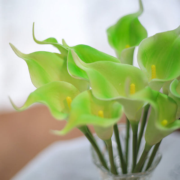 Green Artificial Calla Lily زنبق كالا الاصطناعي