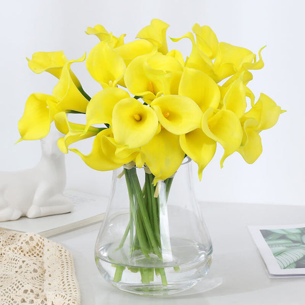 Yellow Artificial Calla Lily زنبق كالا الاصطناعي